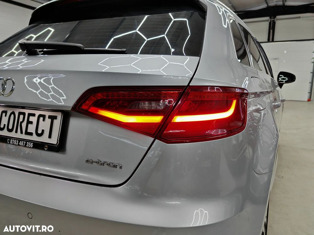 Audi A3 1.4 TFSI Sportback e-tron Ambiente - 34