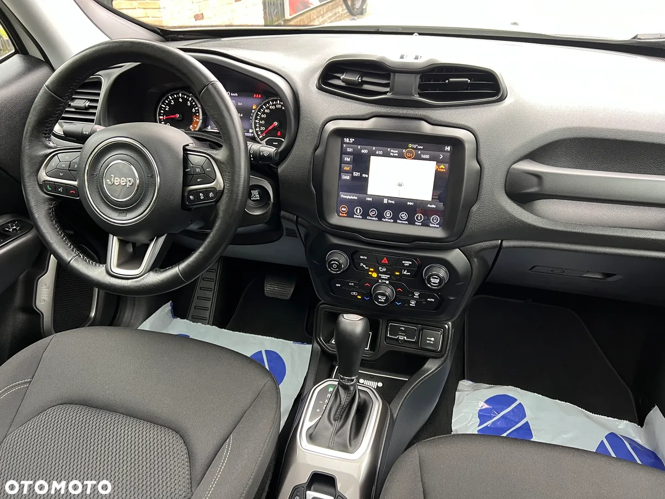 Jeep Renegade - 21
