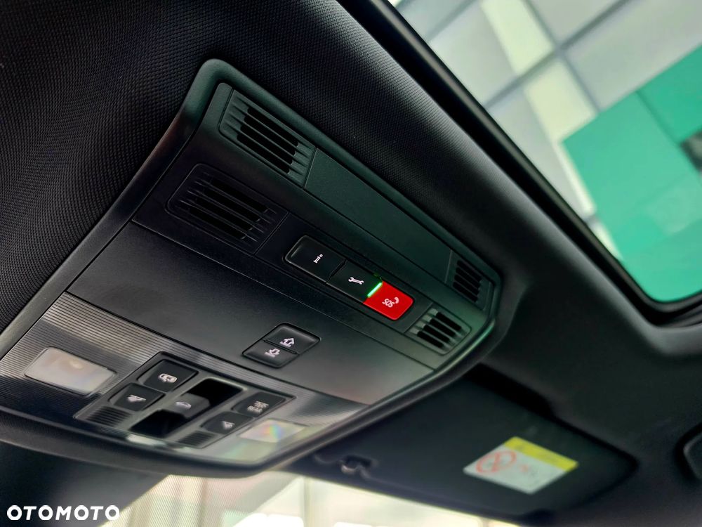 Skoda Karoq 2.0 TSI 4x4 Sportline DSG - 41