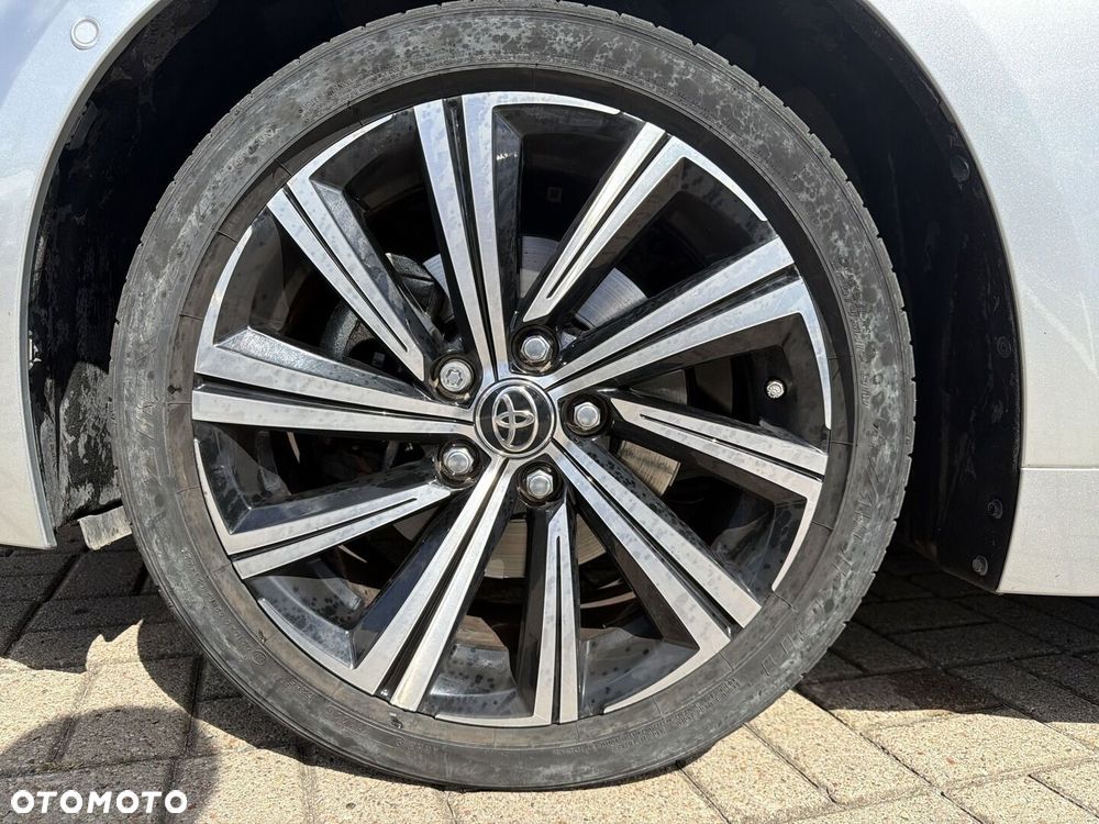 Toyota Corolla 2.0 Hybrid Comfort - 14