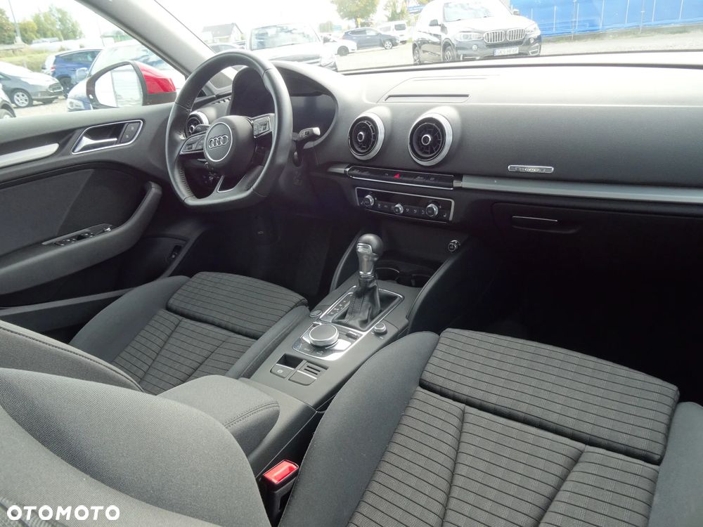 Audi A3 Sportback 1.4 TFSI CoD ultra Ambition S tronic - 13