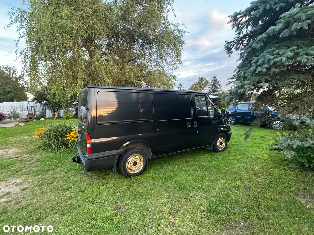 Ford Transit - 8