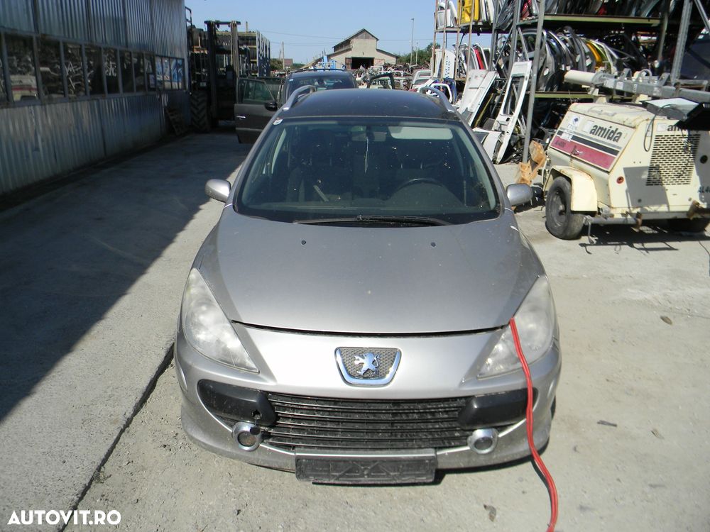 Dezmembrari  Peugeot 307  2000  > 0000 1.6 HDi 110 Motorina - 8