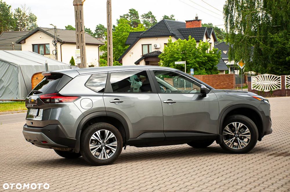 Nissan Rogue - 11