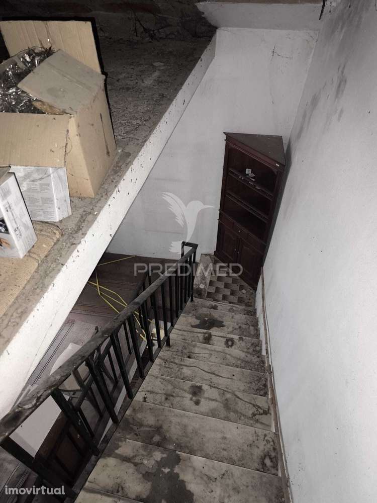 Prédio - Espaço Comercial e Habitação Montemor o Velho - Grande imagem: 5/17