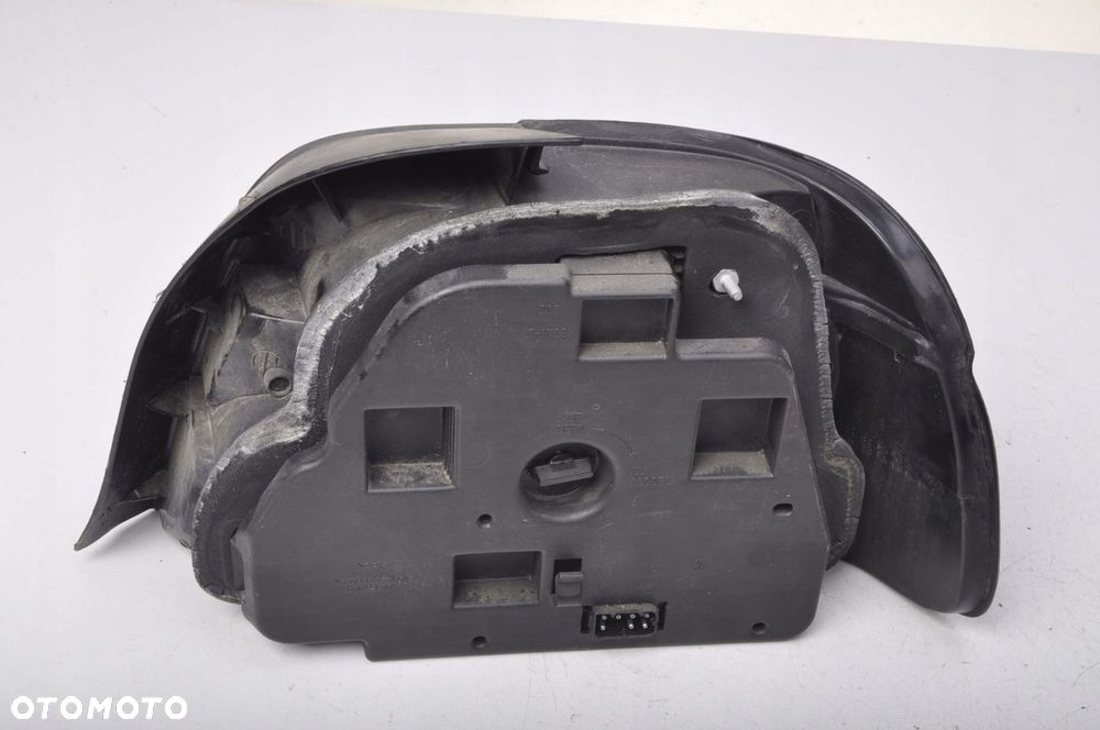 BMW E39 LAMPA LEWA TYLNA LEWY TYŁ DEPO - 4