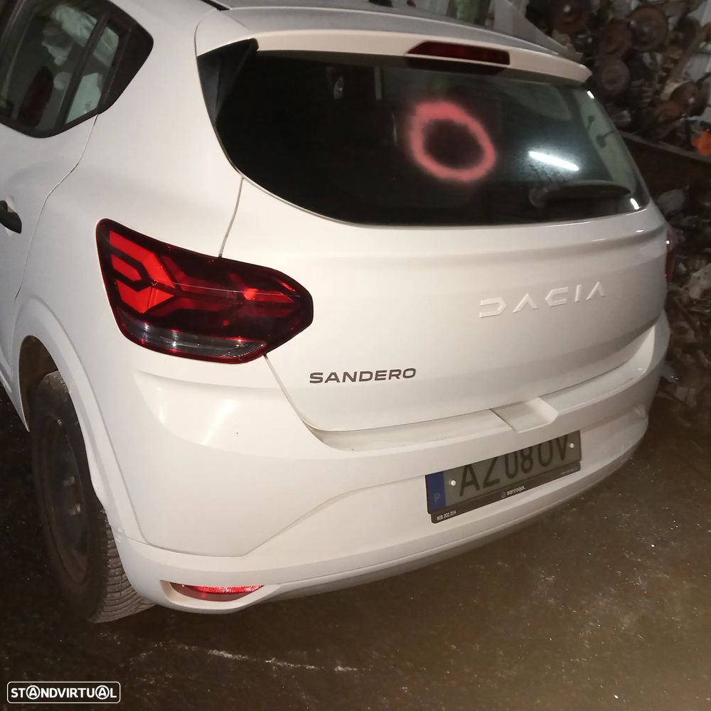 Traseira completa Dacia Sandero - 1