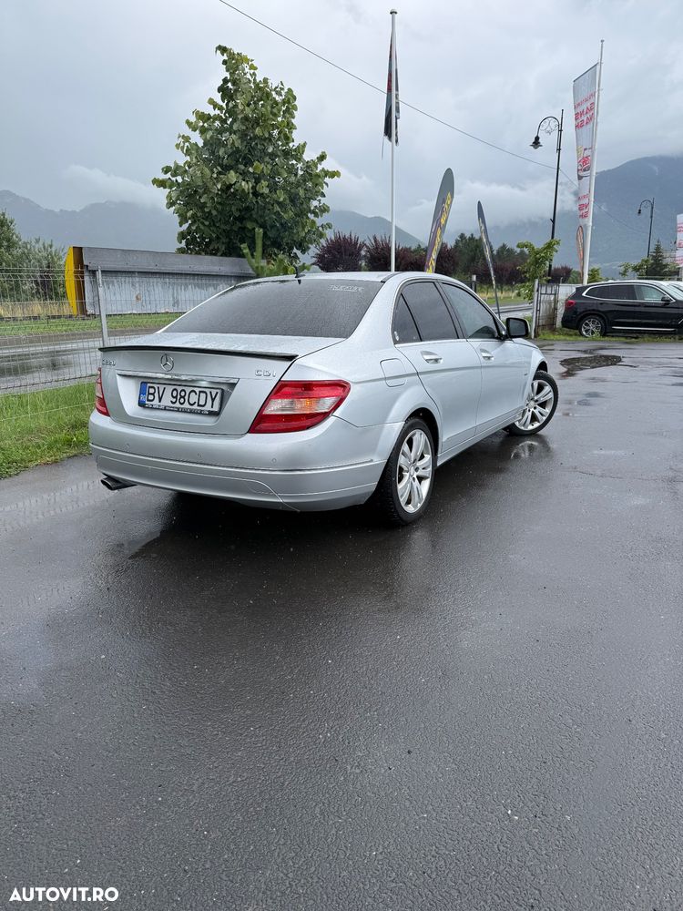 Mercedes-Benz C - 6