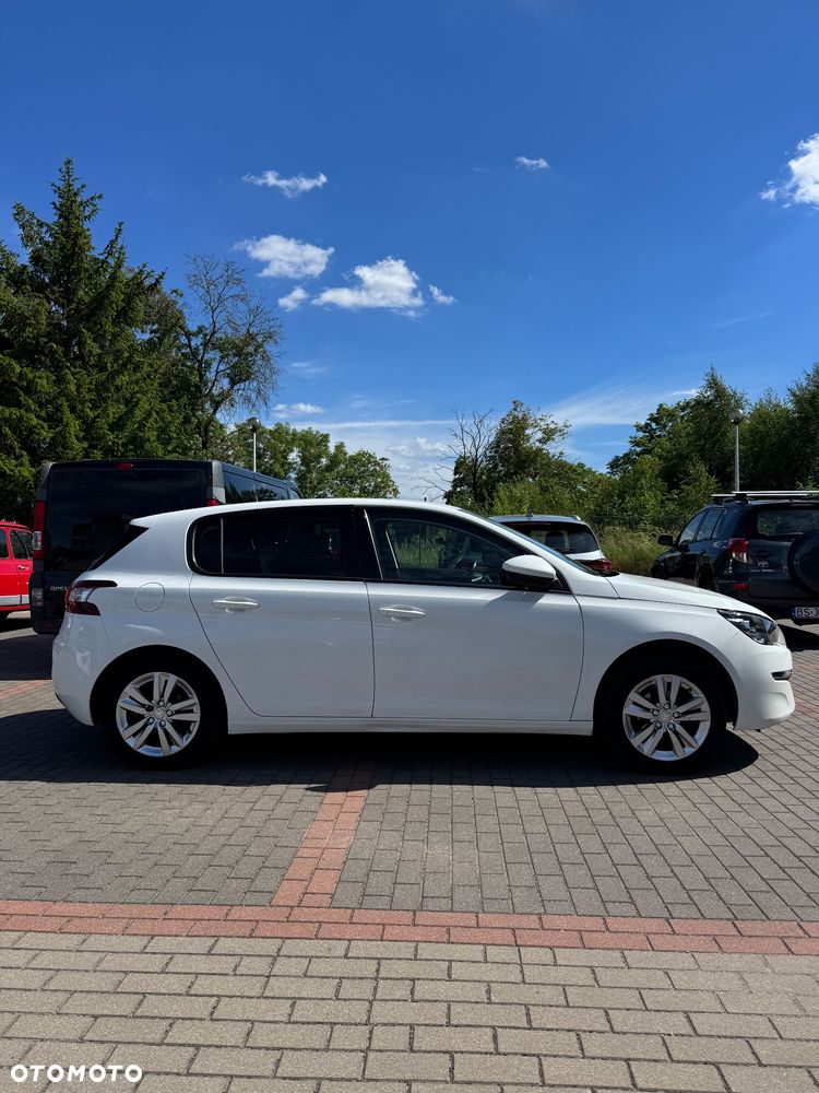 Peugeot 308 - 3