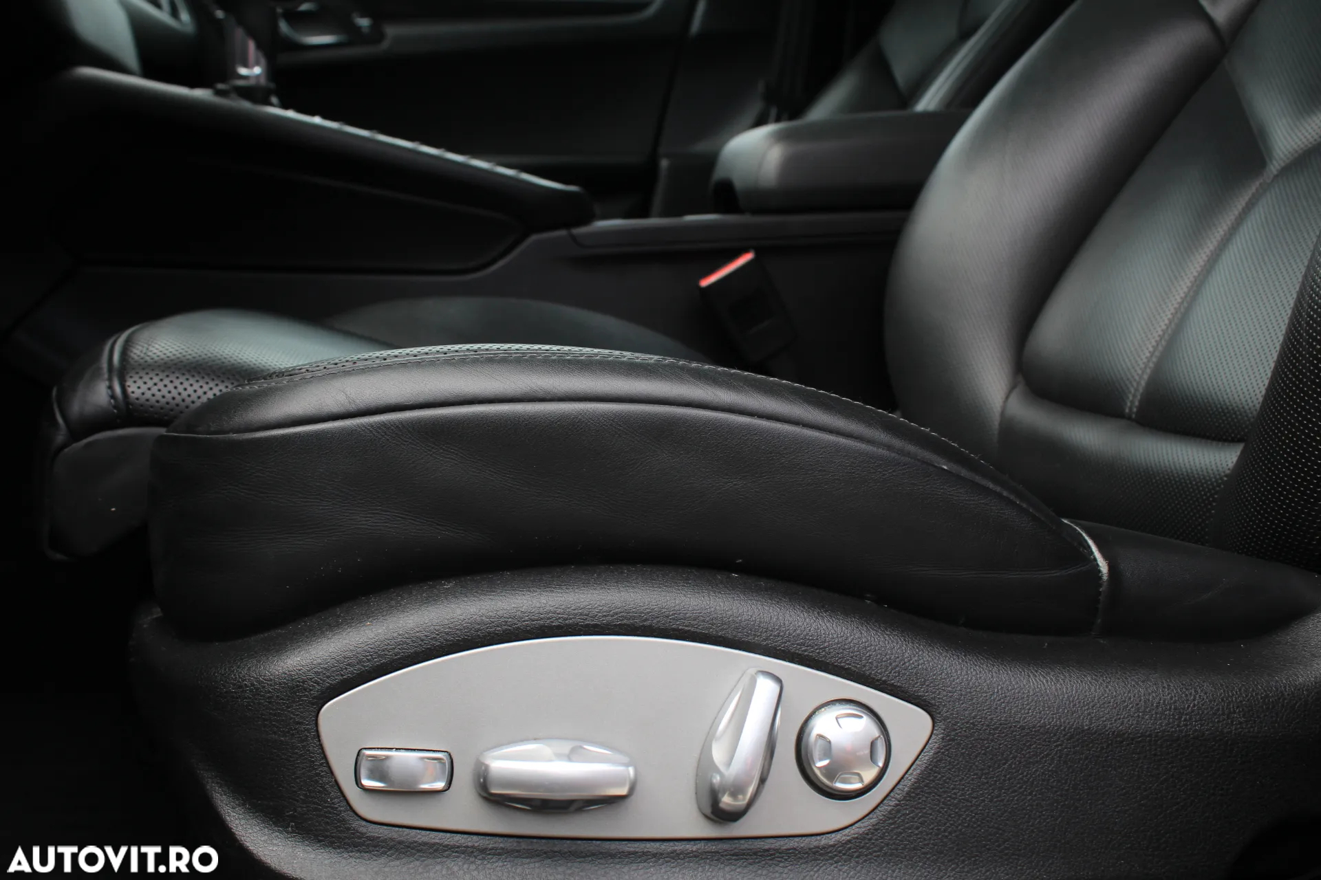 Porsche Macan Standard - 15