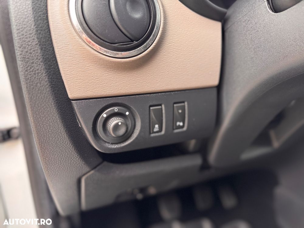 Dacia Lodgy dCi 110 Stepway - 15