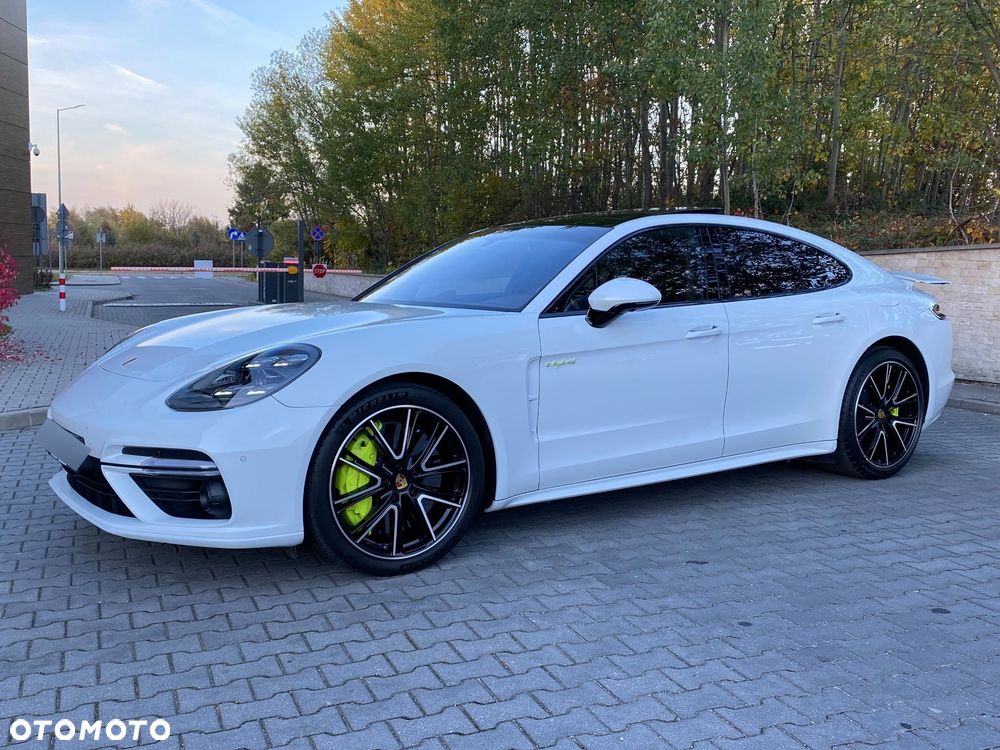 Porsche Panamera - 6