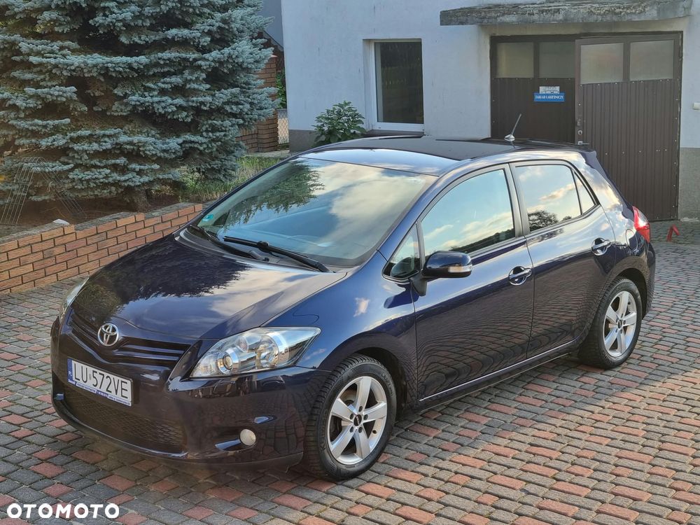 Toyota Auris 2010