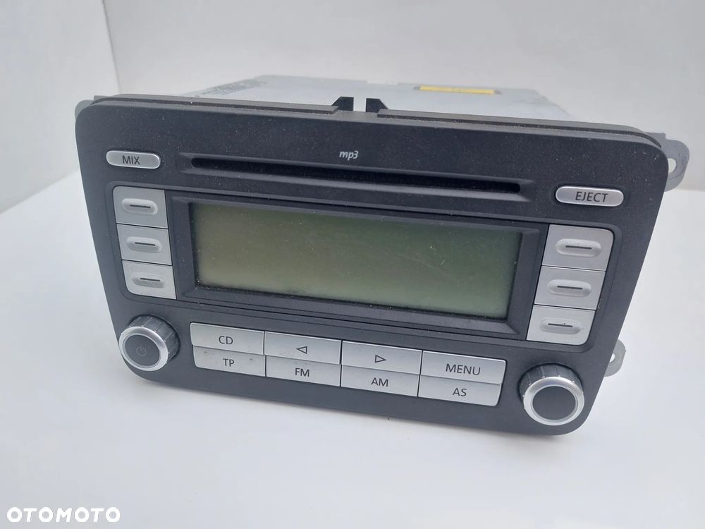 RADIO VW GOLF V PASSAT B6 JETTA TOURAN SLASK WYSYLKA - 1