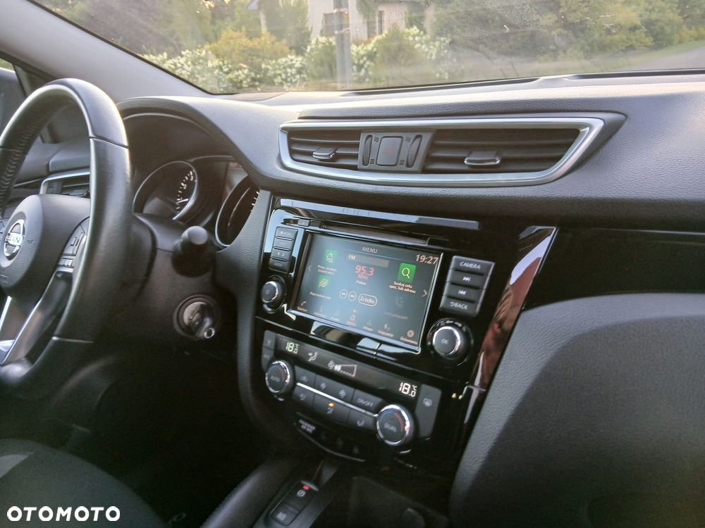 Nissan Qashqai 1.3 DIG-T Visia - 11