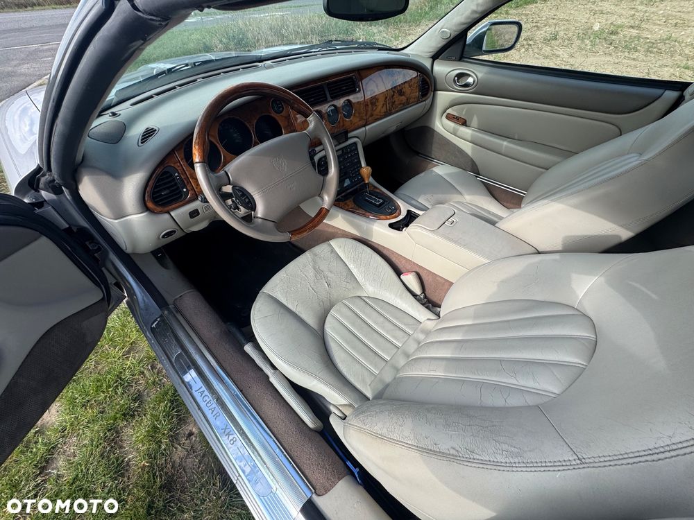 Jaguar XK8 4.0 - 10