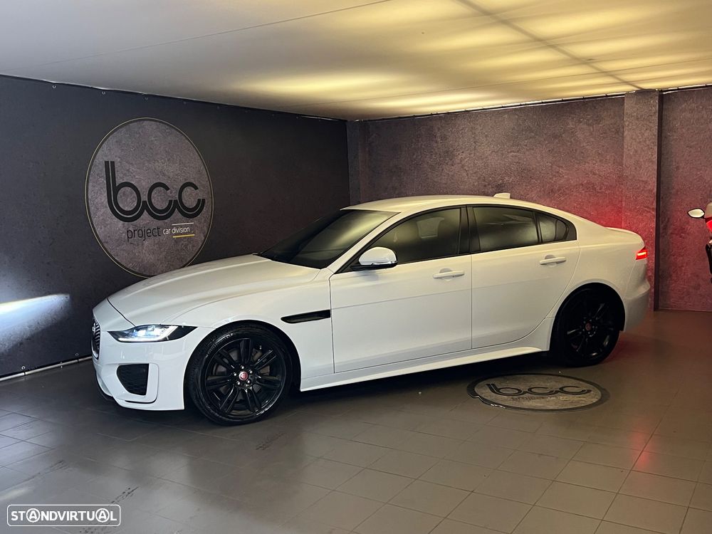 Jaguar XE 2.0 D R-Dynamic S - 2