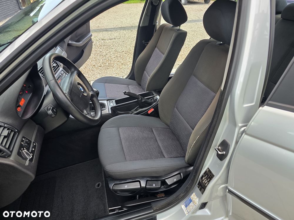 BMW Seria 3 - 29