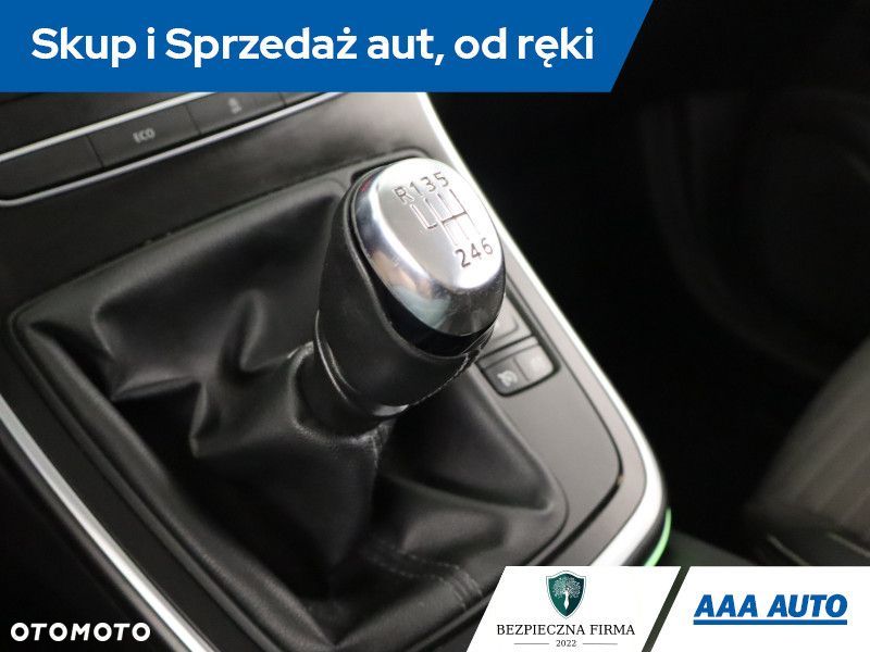 Renault Grand Scenic - 15