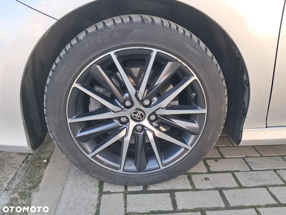 Toyota Camry 2.5 Hybrid Executive CVT - 20