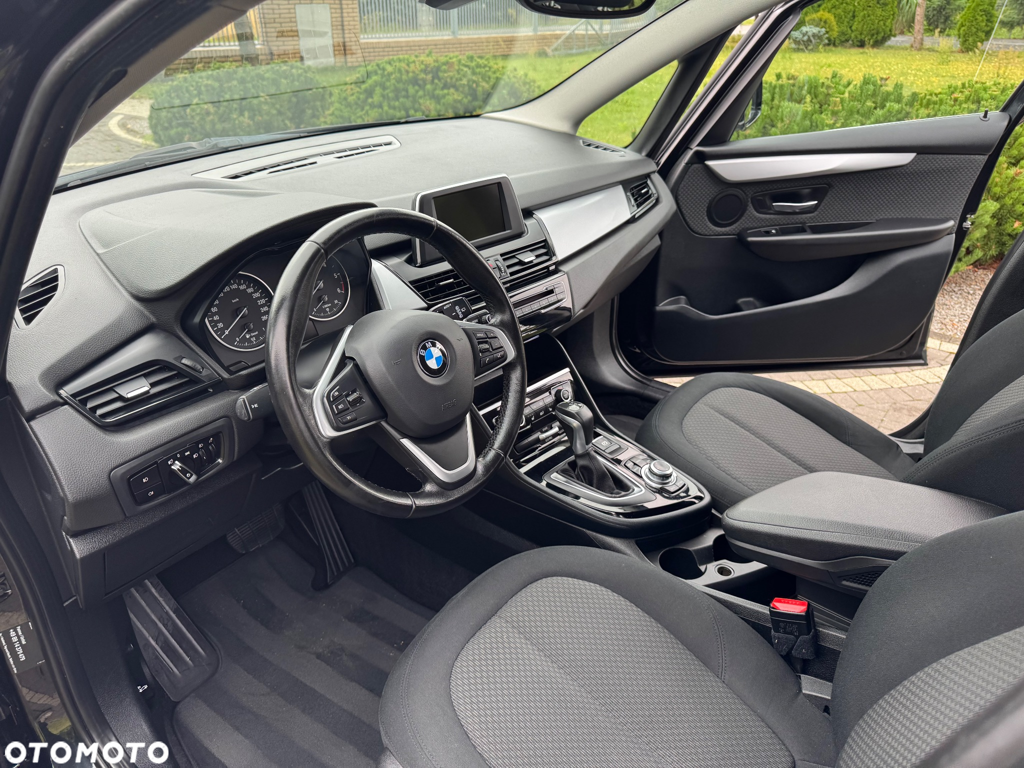 BMW Seria 2 218d Active Tourer - 18