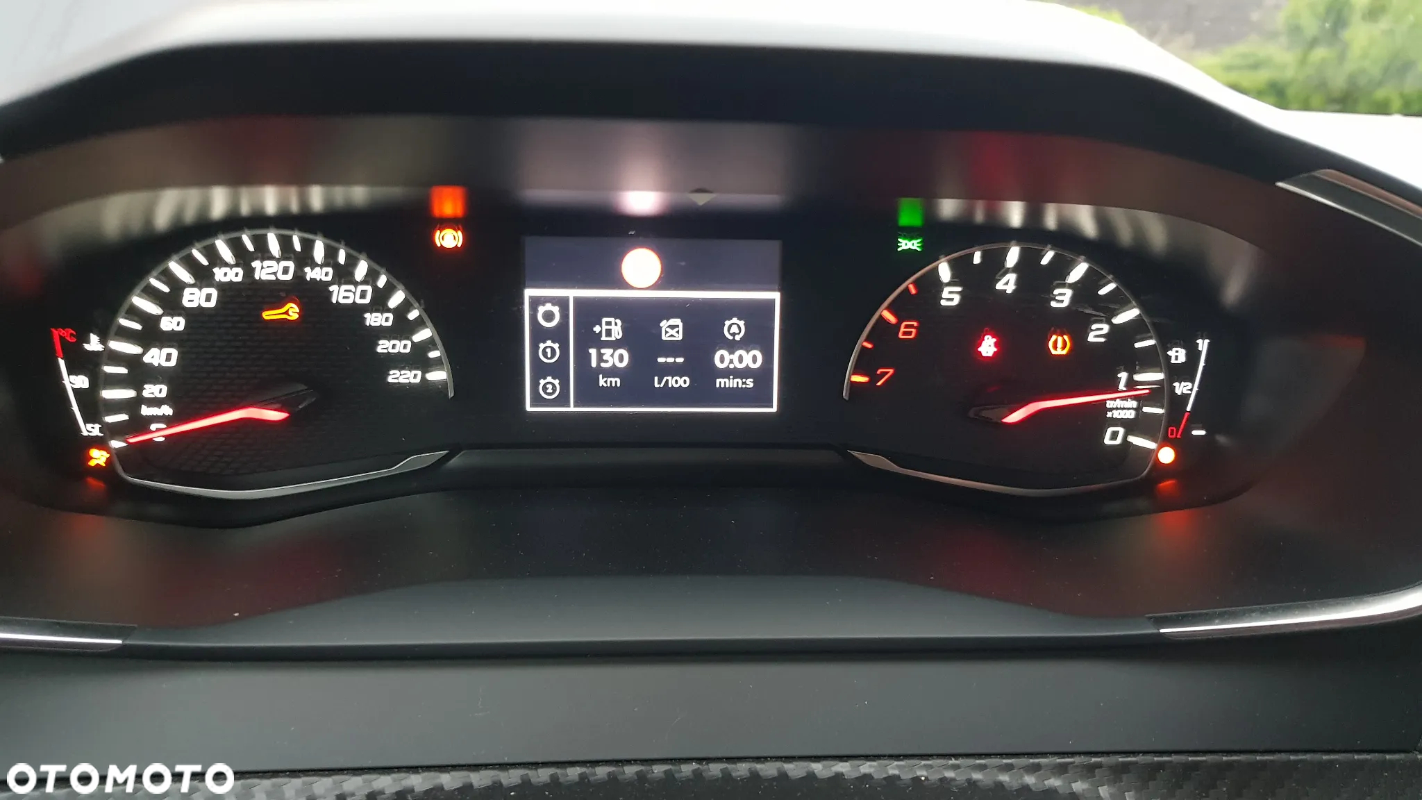 Peugeot 208 BlueHDi 100 Active Pack - 12