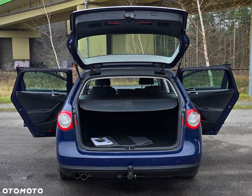 Volkswagen Passat 1.8 TSI Exclusive - 12