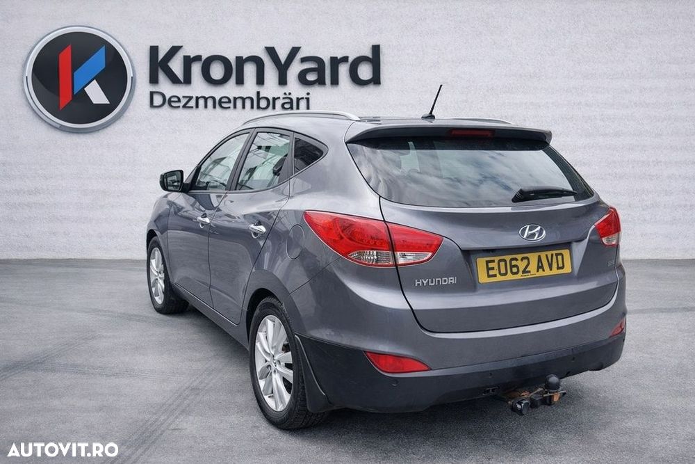 Dezmembrari dezmembrez  Hyundai Santa Fe 2 2.2 Diesel 2007-2012  	D4EB - 2