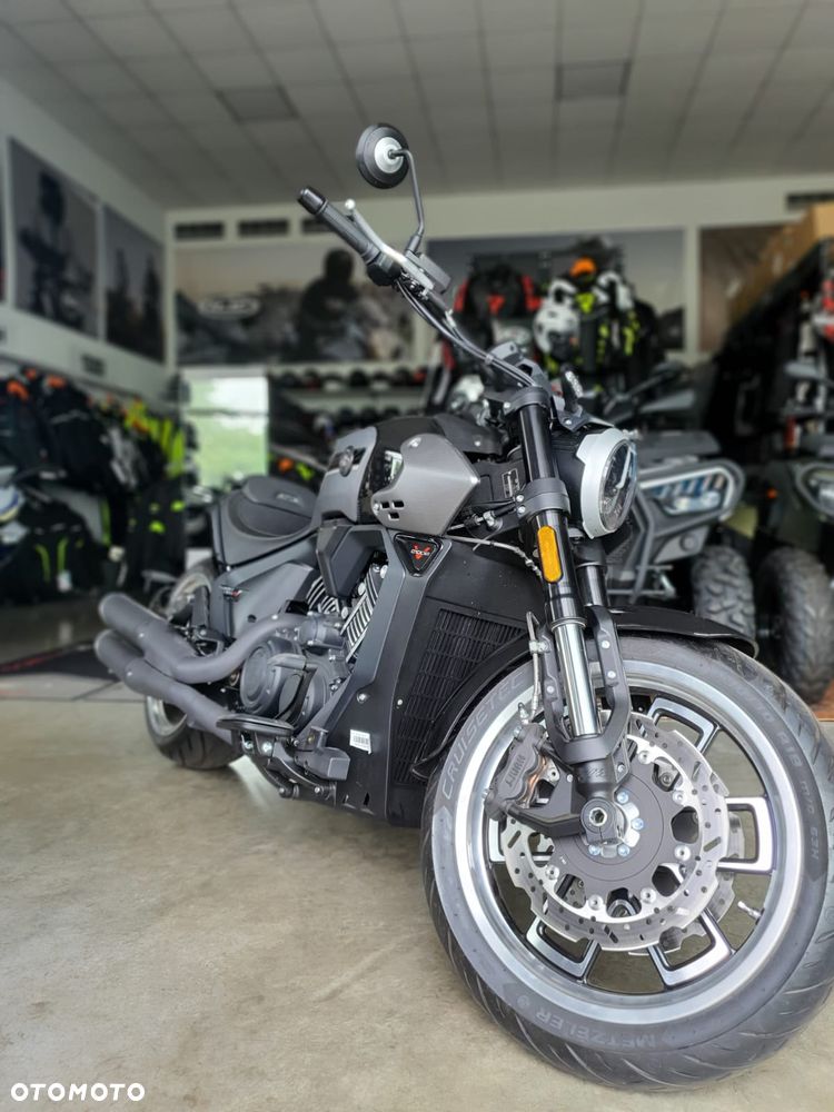 Morbidelli C1002V - 4
