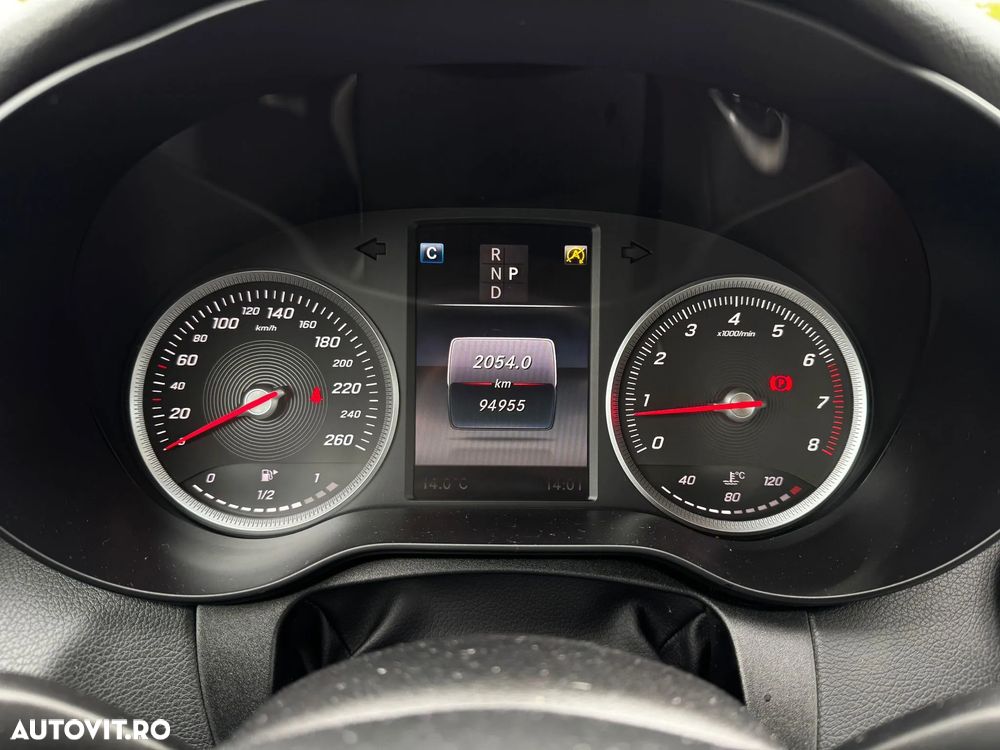 Mercedes-Benz C - 19