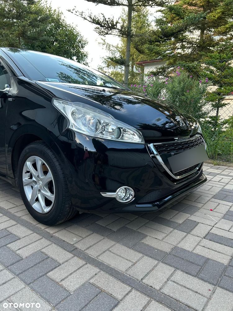 Peugeot 208 - 6