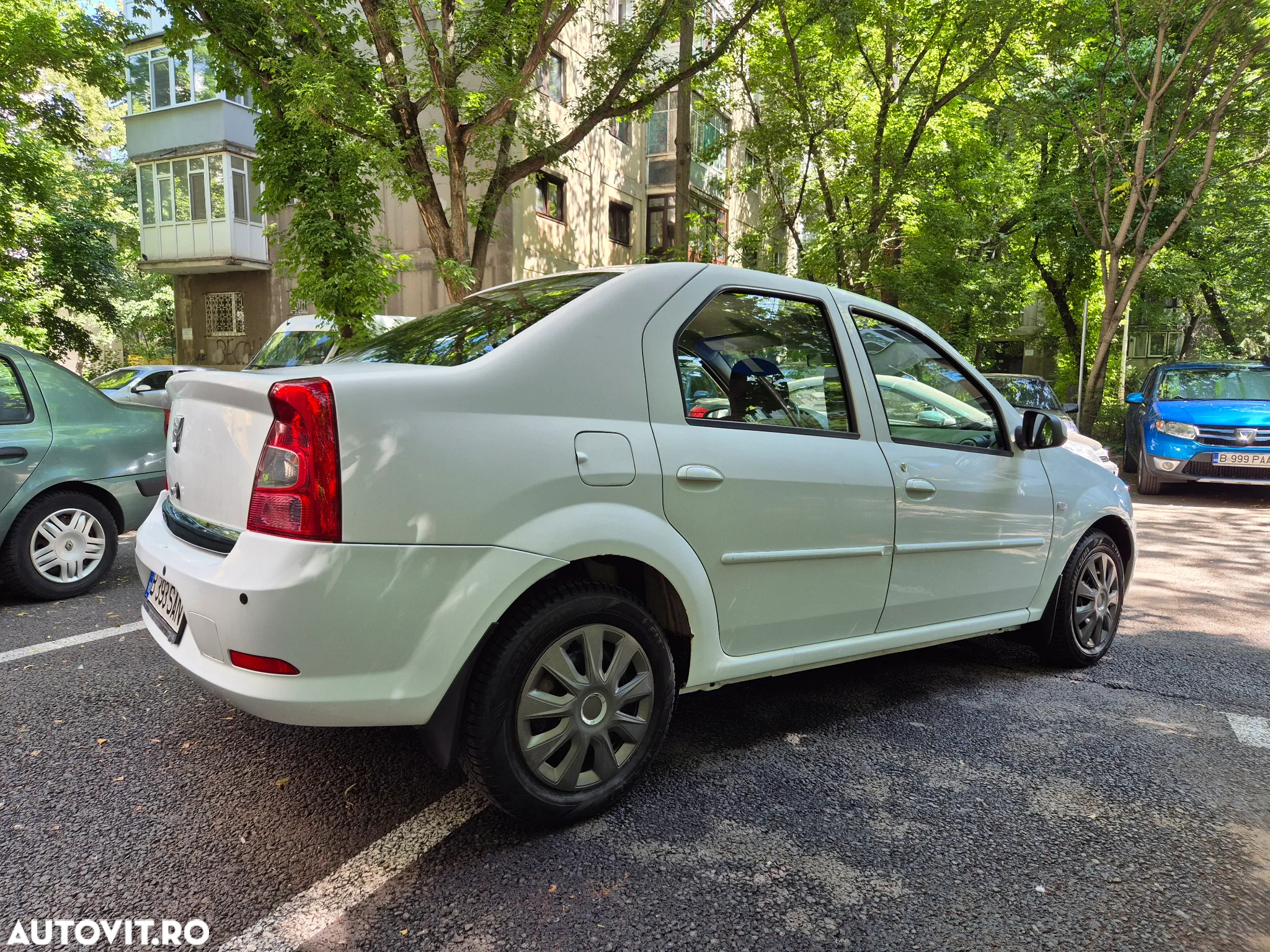Dacia Logan 1.6 16V Laureate - 5