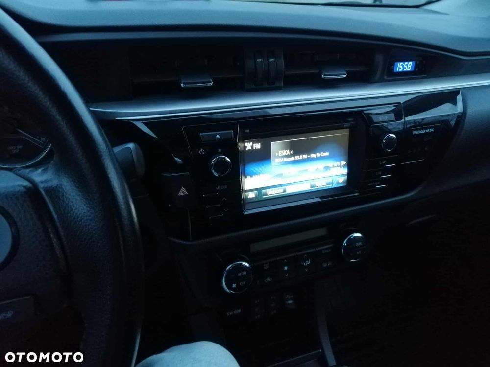 Toyota Corolla - 8