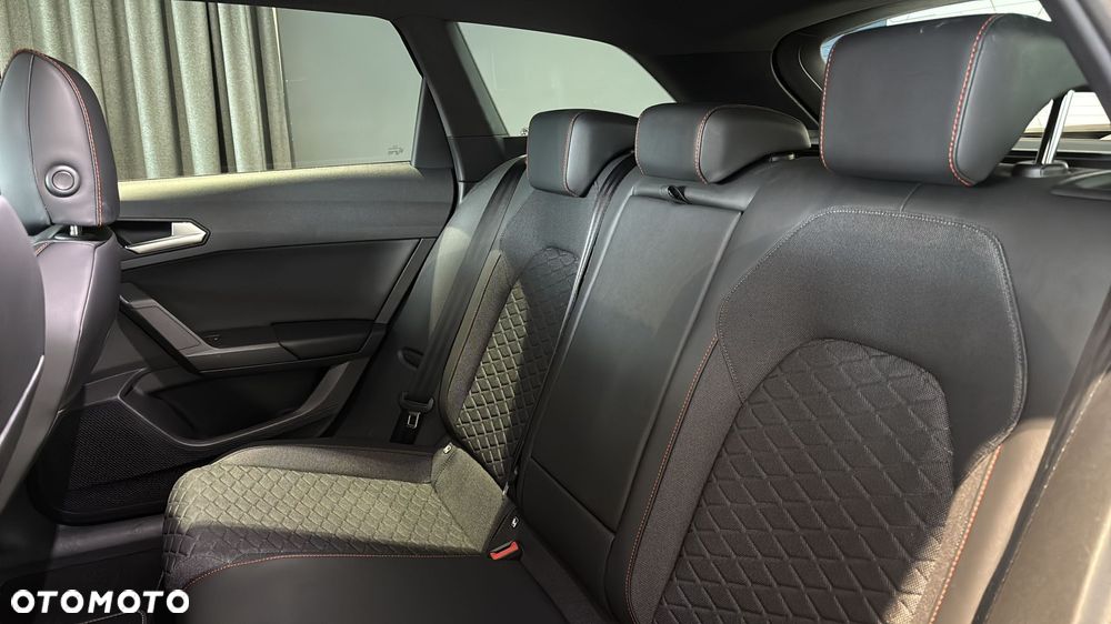 Seat Leon Sportstourer 1.5 eTSI FR DSG - 17