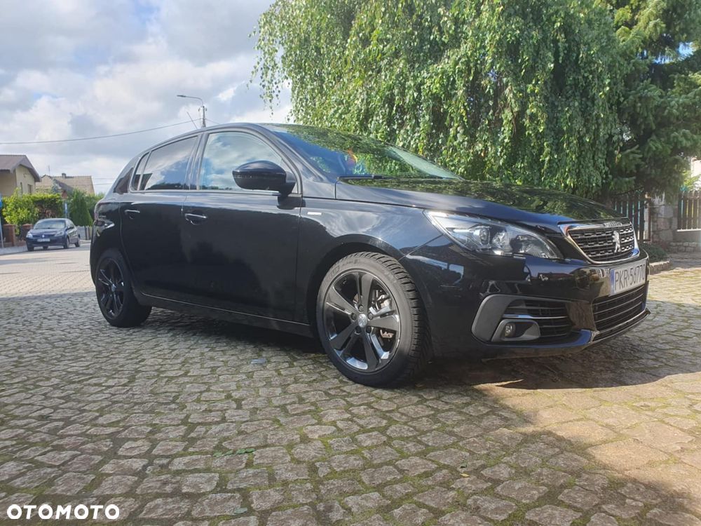 Peugeot 308 - 1