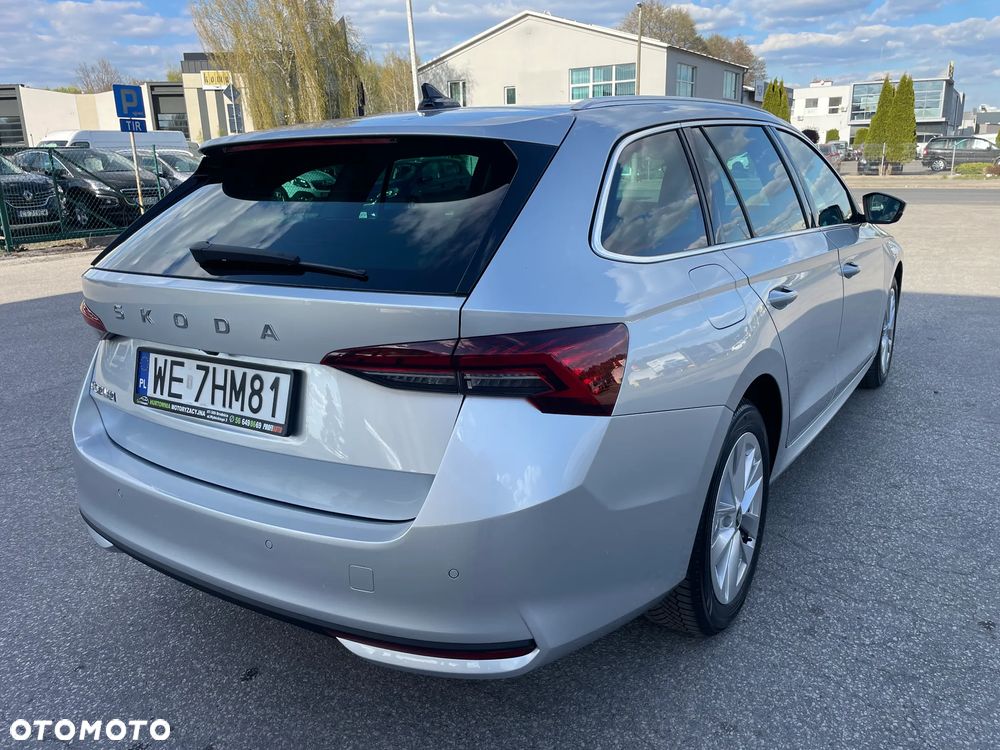 Skoda Octavia 1.5 TSI mHEV Selection DSG - 4