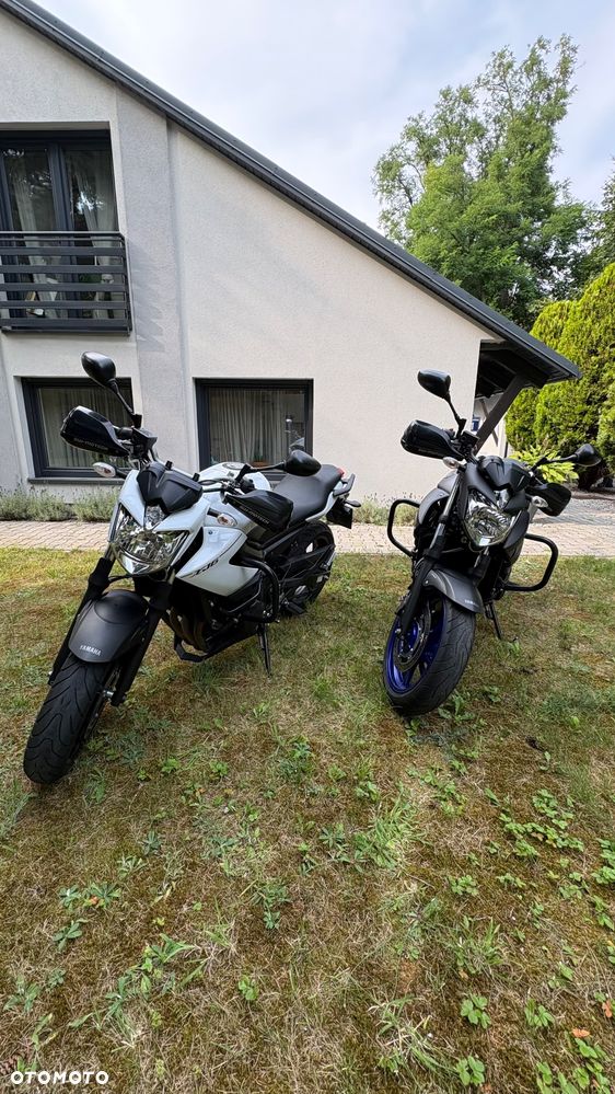 Yamaha XJ - 2