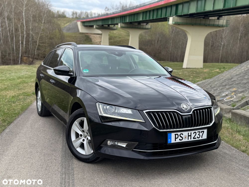 Skoda Superb 2.0 TDI Ambition - 2