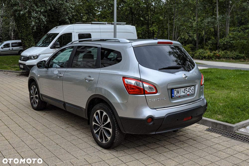 Nissan Qashqai+2 - 3
