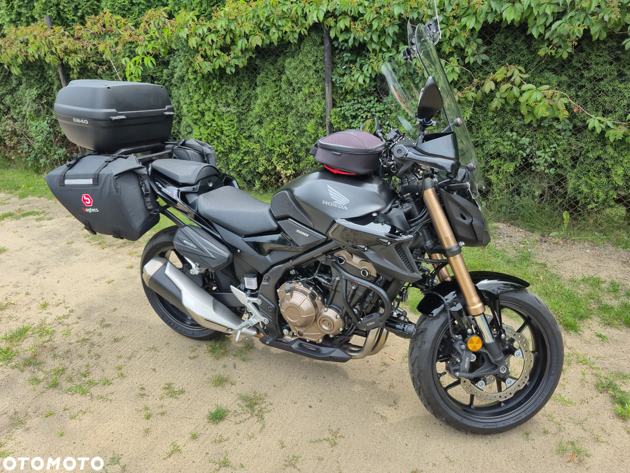Honda CB - 4