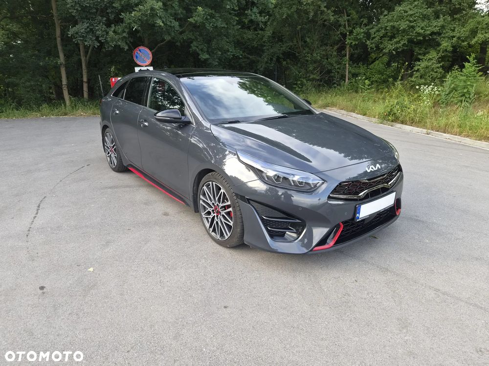 Kia ProCeed - 2