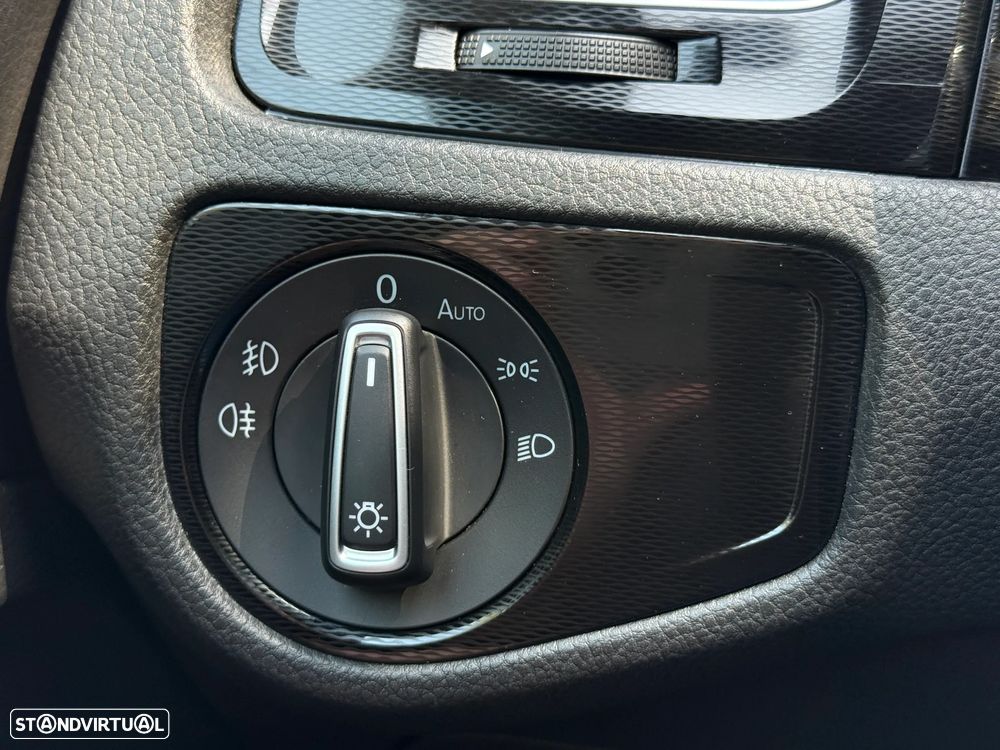 VW Golf - 27