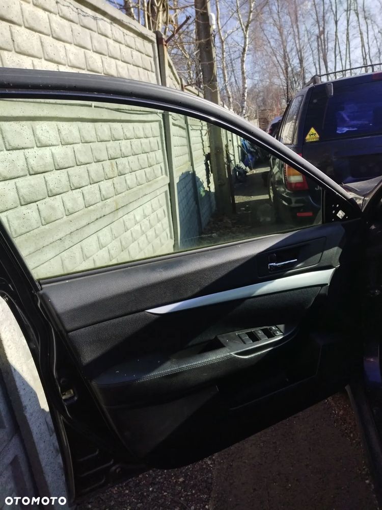 Subaru Outback IV na części - 4