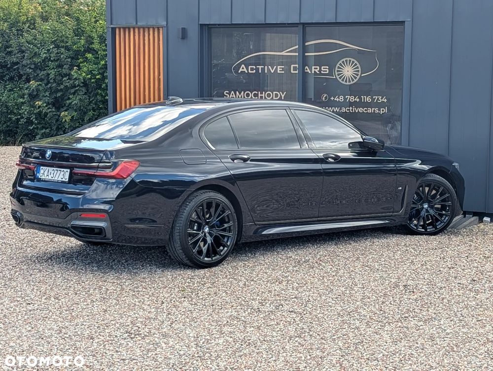 BMW Seria 7 750Ld xDrive - 13