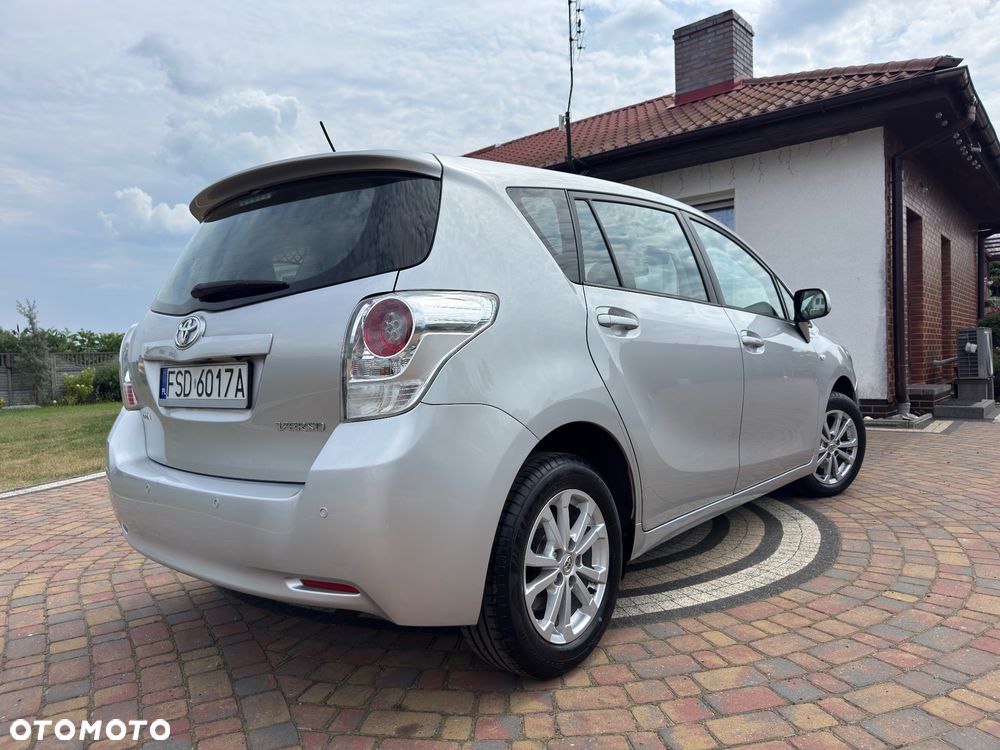 Toyota Verso - 9