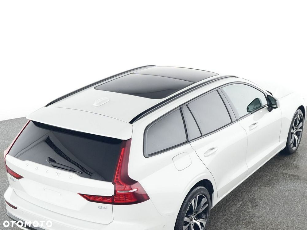 Volvo V60 B4 B DKG Plus Dark - 9