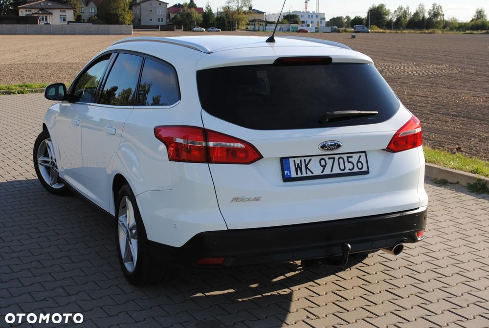 Ford Focus 2.0 TDCi Titanium ASS - 4