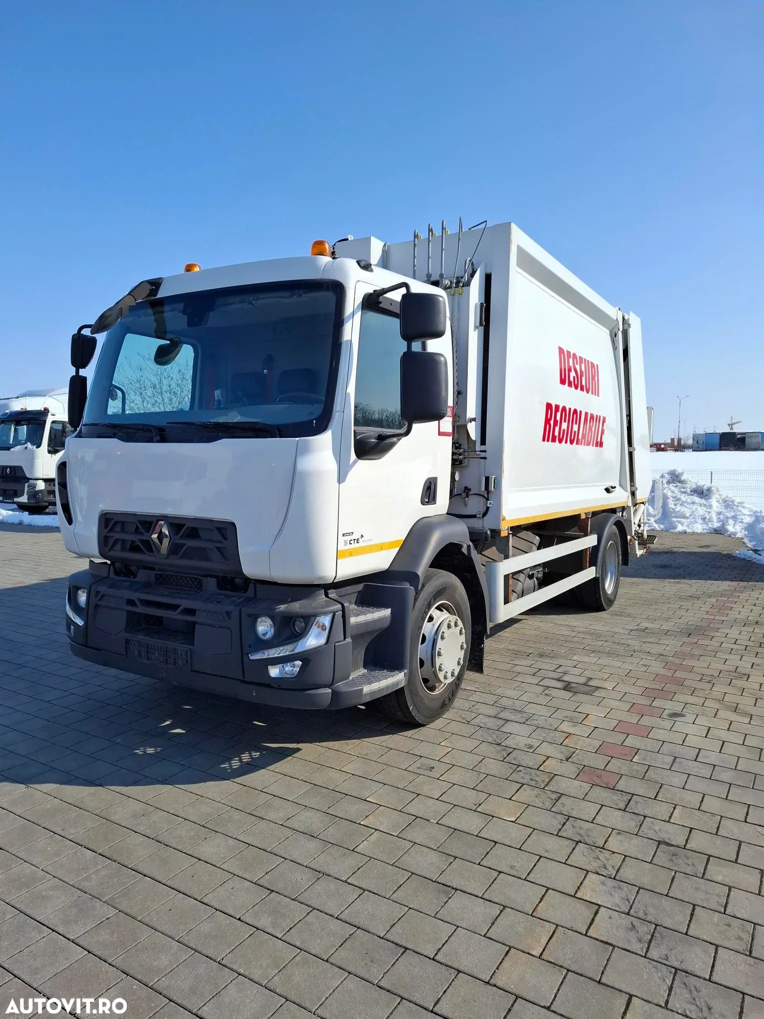 Renault D gunoiera compactoare 16m3 - 1