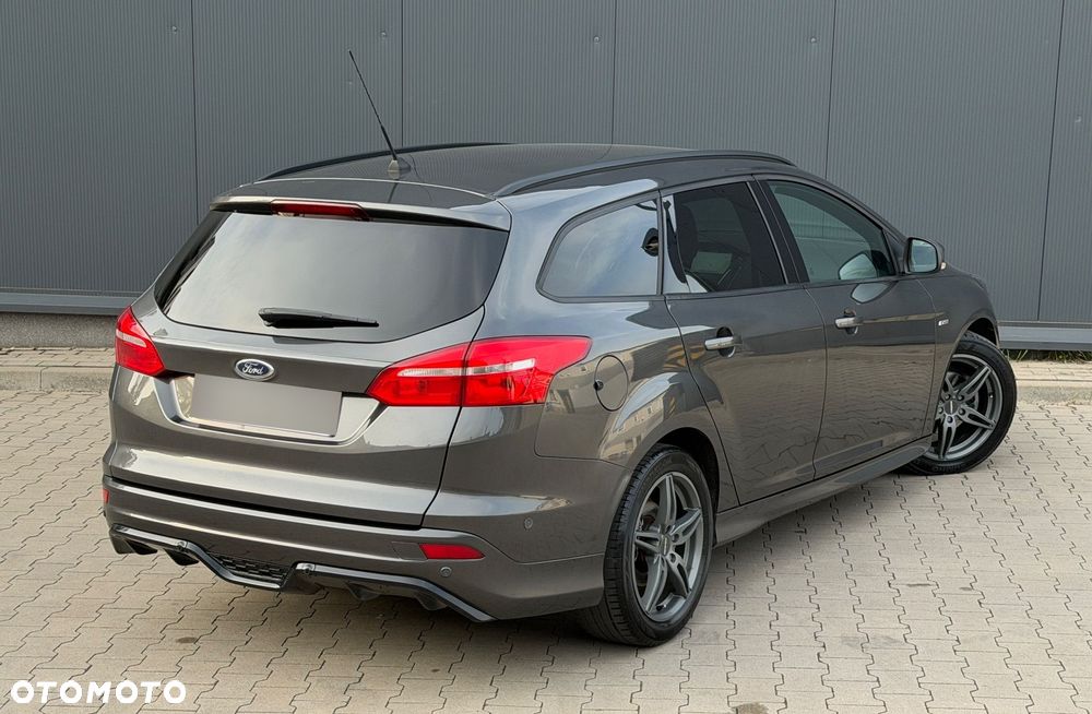 Ford Focus 1.0 EcoBoost ST-Line Black ASS - 27