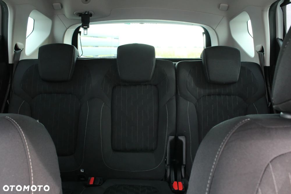 Renault Scenic ENERGY TCe 140 LIMITED - 25